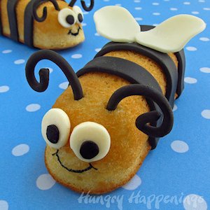 Make a Hostess Twinkie Bumble Bee Treats