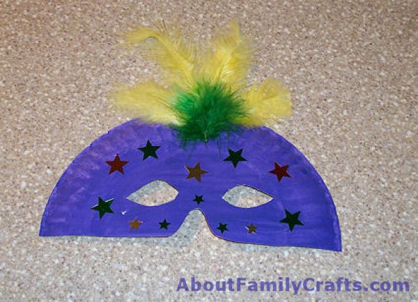 Mardi Gras Mask Paper Plate Craft