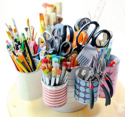 http://aboutfamilycrafts.com/wp-content/uploads/2015/08/10-Tin-Can-Caddy.jpg