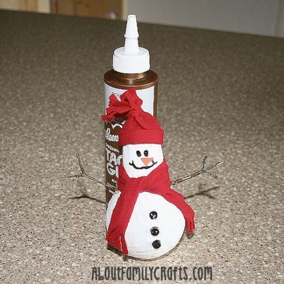 How to Make a Paper Mache Snowman – About Family Crafts