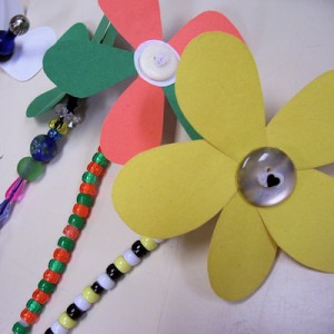 25 DIY Flowers – About Family Crafts